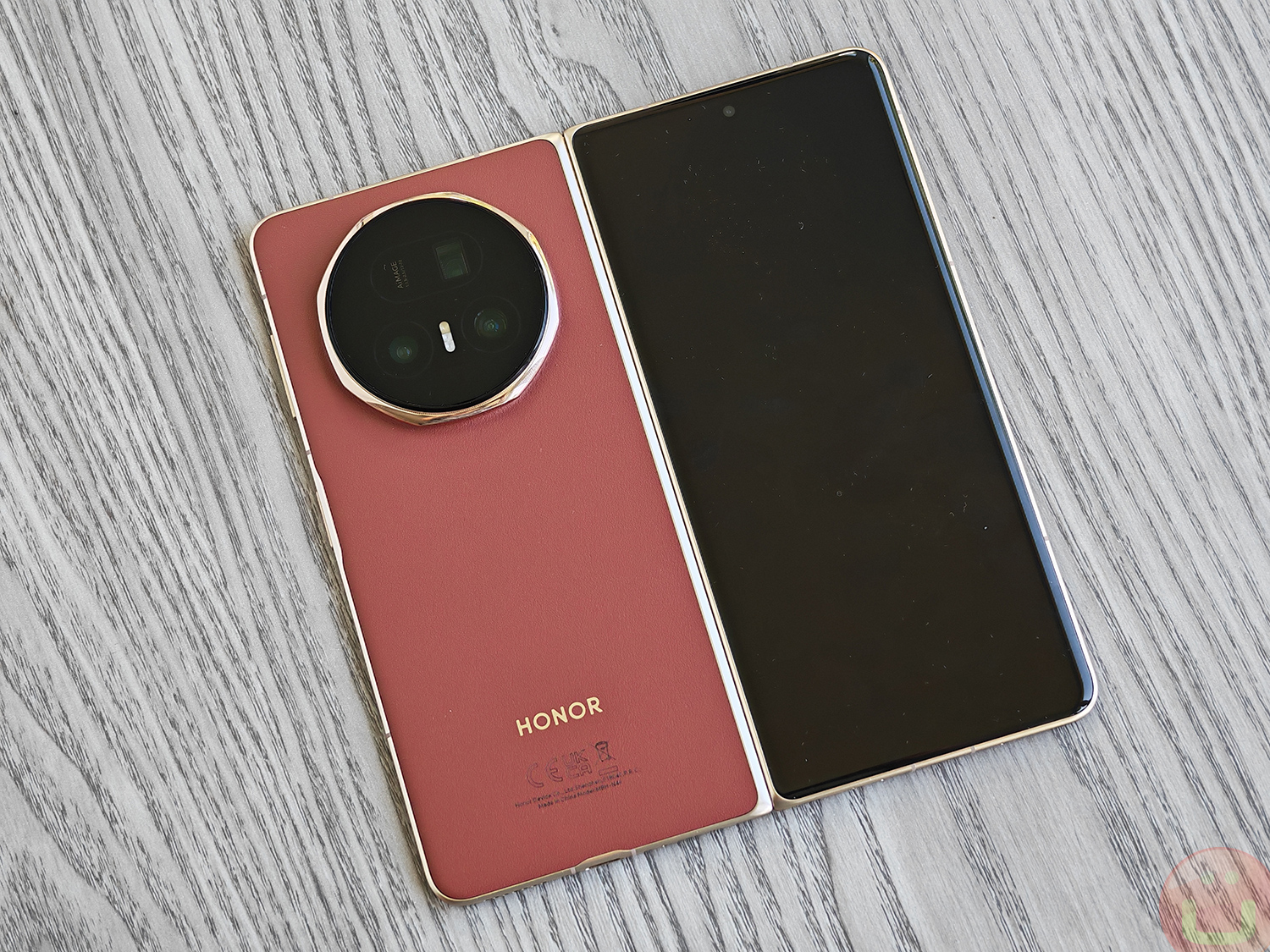 HONOR Lança O Magic V5: O Dobrável Mais Fino, Com IA No Centro De Tudo